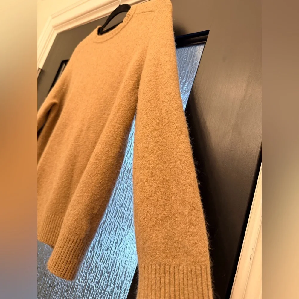 J. Crew Men's Camel Crewneck Sweater From The Extra Soft Collection-Size M - Picture 3 of 12